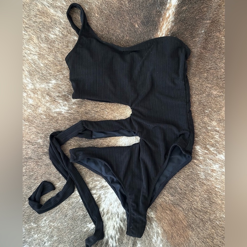 Lulu's Black Cutout One-Piece Swimsuit